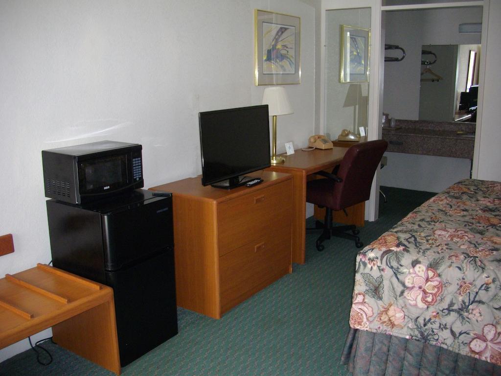 Macomb Inn Rom bilde